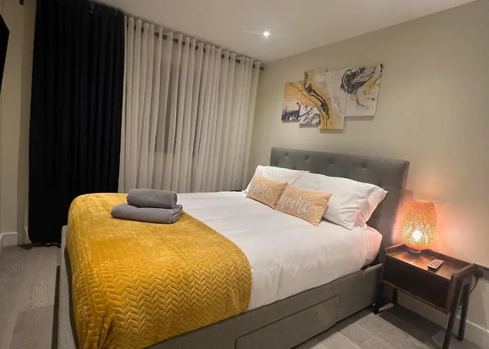 Woodcote House Bristol