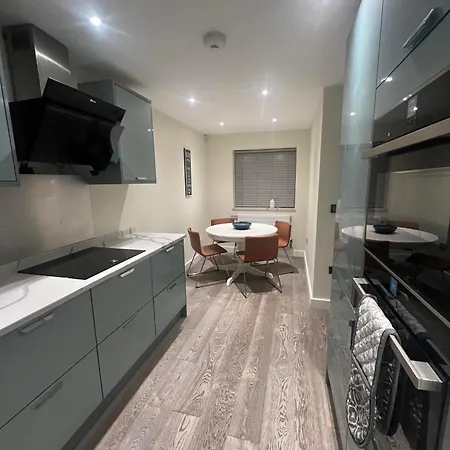 Woodcote House Casa vacanze